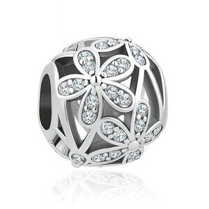 Sparkling Daisies Charm (ONE)